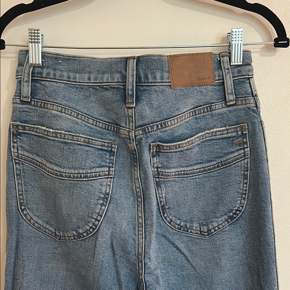 Madewell High-Rise Flare Jeans in Caine Wash - Picture 8 of 10